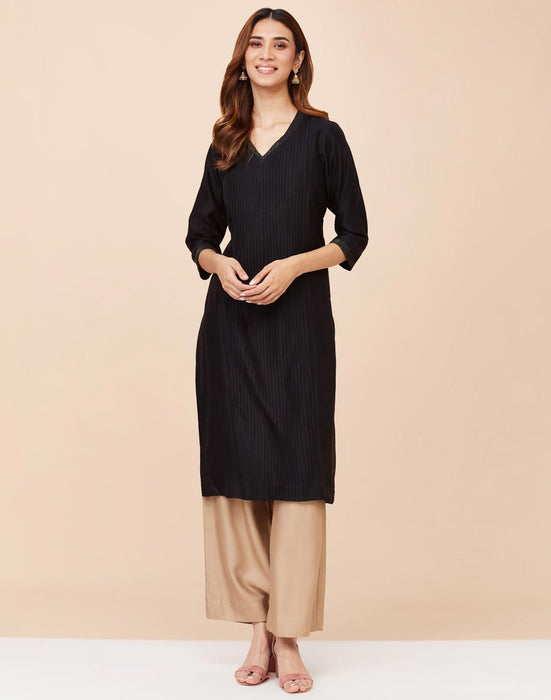 Women Kurta Long Black